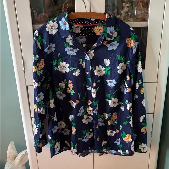 Talbots Tops - Talbots sz XLP Floral Navy Women's Top button down light weight nwt